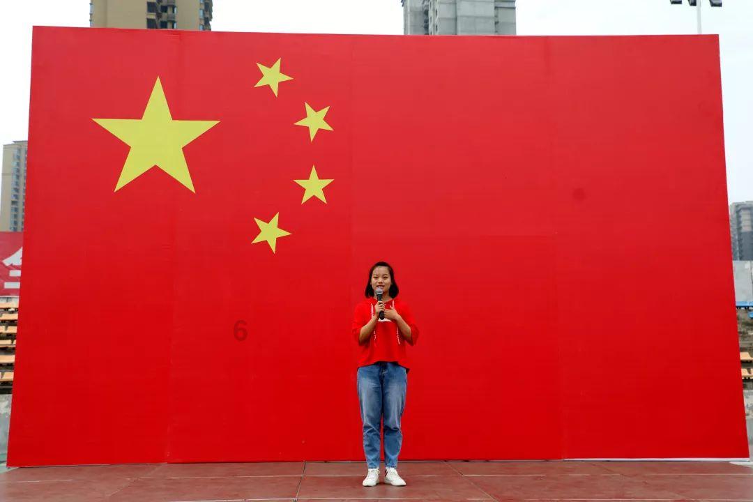 小宝贝打网球